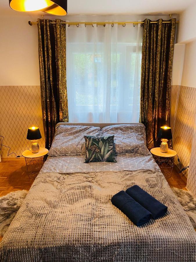 ורשה Clicktheflat Solidarnosci City Center Apart Rooms מראה חיצוני תמונה